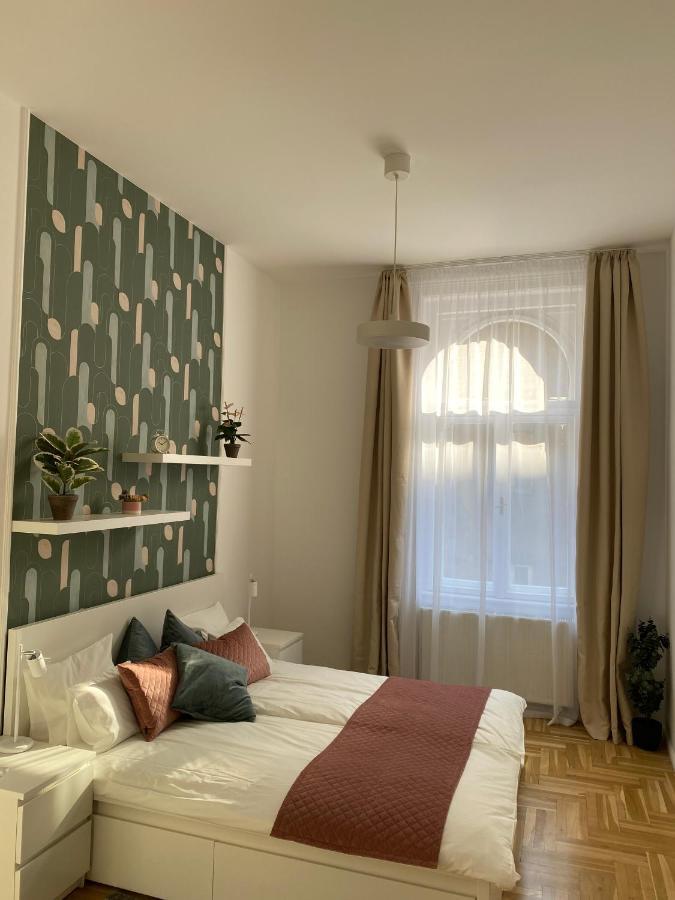Birdie 3-Bdr Apartment Budapest Bagian luar foto