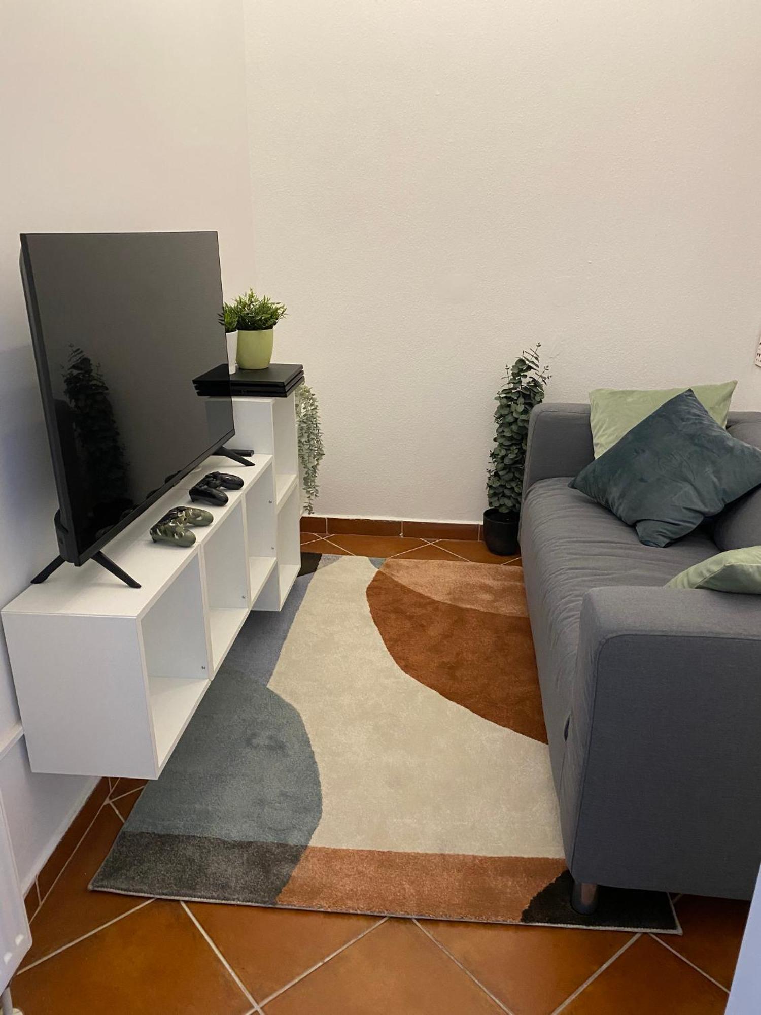 Birdie 3-Bdr Apartment Budapest Bagian luar foto
